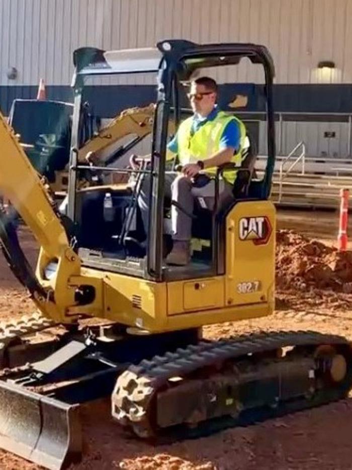 Corey Digger Crop